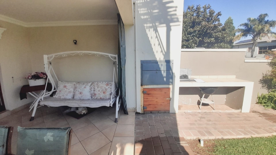 2 Bedroom Property for Sale in Melodie North West